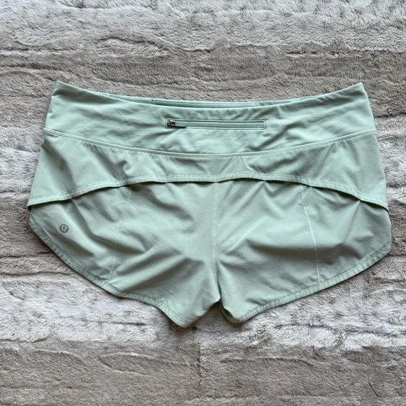 Lululemon Speed Up Short *2.5" in Mystic Mint Size 10 - Picture 5 of 16